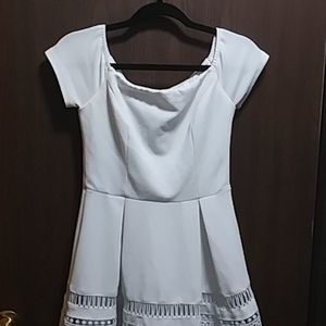 **FLAWED** Francesca's white embroidered dress
